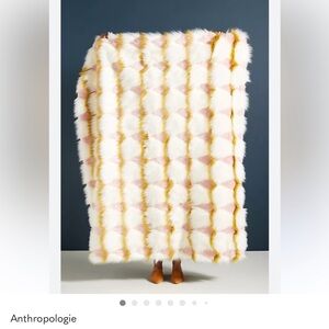 Anthropologie coren faux fur throw